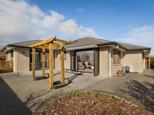 12 Coleman Place, Katikati