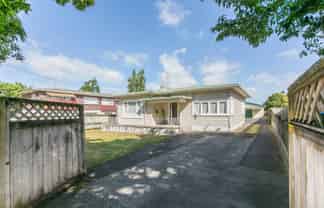 13 Preston Avenue, Mount Albert