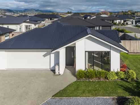 20 Cranford Road, Richmond