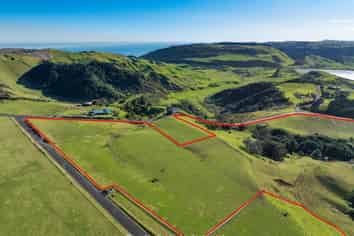380 Gleeson Road, Pollok