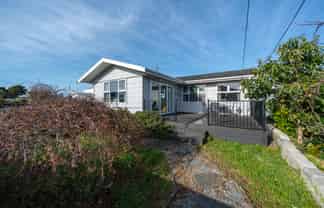 77 Miro Street, Trentham