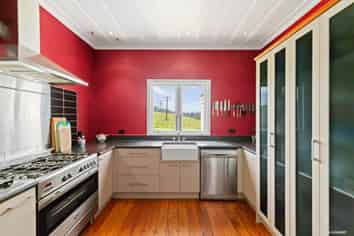 unit 1/2408 Awhitu Road, Waiuku