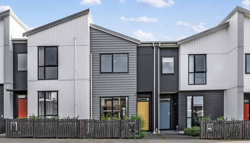 10 Malcolm Calder Road, Hobsonville