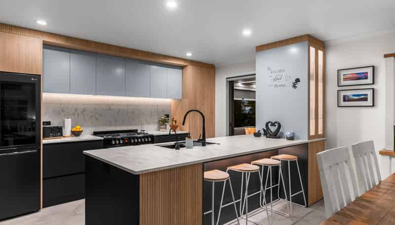 71 Pyle Road West, One Tree Point