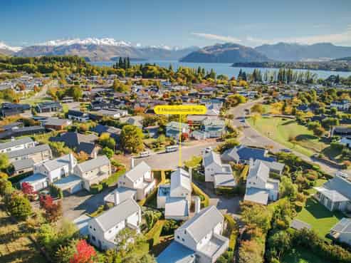 9 Meadowbrook Place, Wanaka
