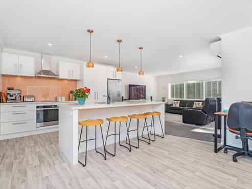 10 Oceanair Drive, Pauanui