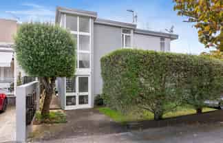 5/2 Cowie Street, Parnell