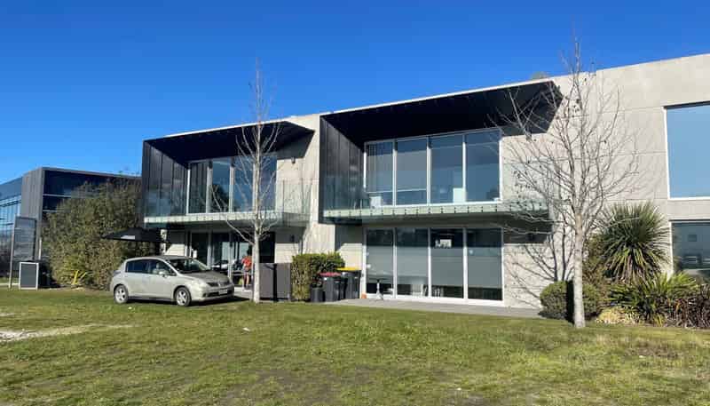 9H Sir Gil Simpson Drive, Burnside
