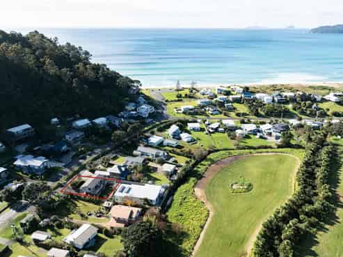 63A Ocean Beach Road, Tairua