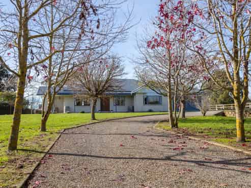 15 Campbell Drive, Martinborough