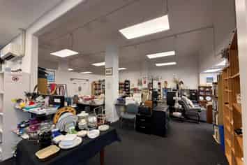 Proiminent Corner Site