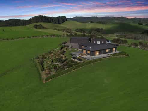 288 Pataua North Road, Whareora