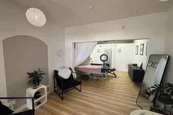 Retail Ready off Main Road – Just Move In
