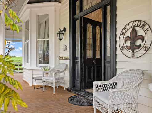 2179 State Highway 16, Helensville