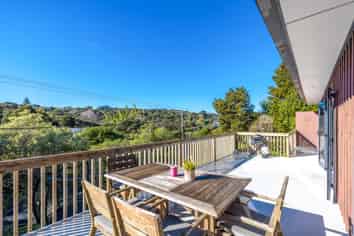 49 Te Toki Road, Ostend