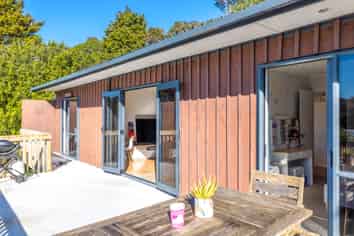 49 Te Toki Road, Ostend