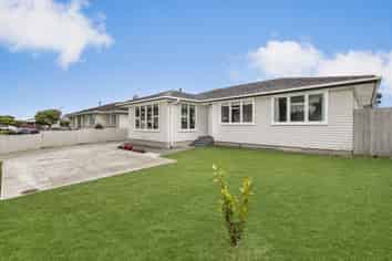 11 Windrush Close, Mangere
