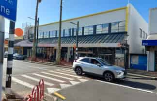 RETAIL SHOP FOR LEASE
