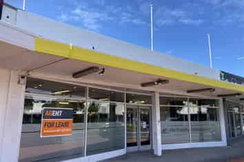 Prominent Location - Central Porirua
