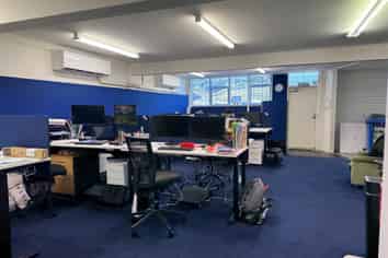 Prominent Location - Central Porirua