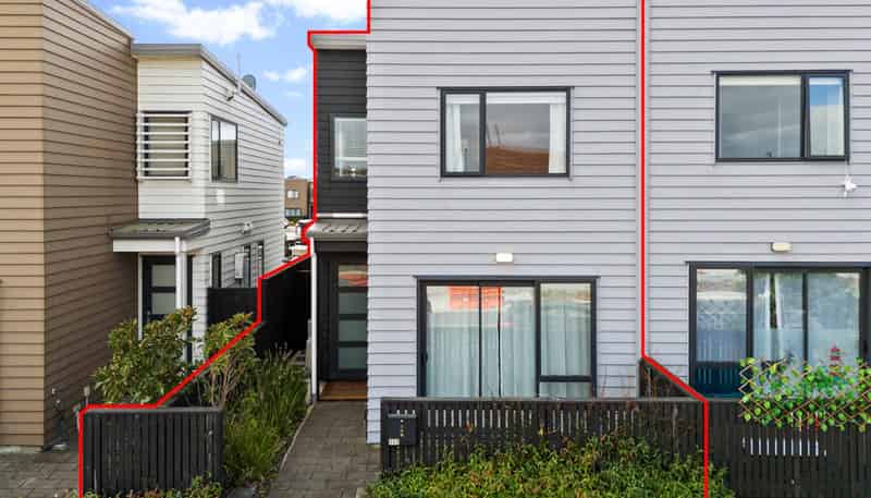 152 Squadron Drive, Hobsonville