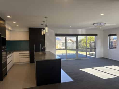 6 Chelsea Rise, Nukuhau