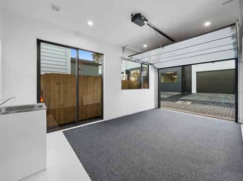 Lot 1&2/ 25 Hutchinson Avenue, New Lynn
