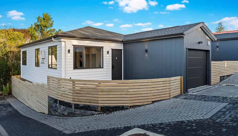Lot 1&2/ 25 Hutchinson Avenue, New Lynn