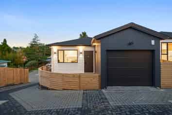 Lot 1/25 Hutchinson Avenue, New Lynn