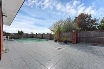 3 Aylmer Court, Eastern Beach