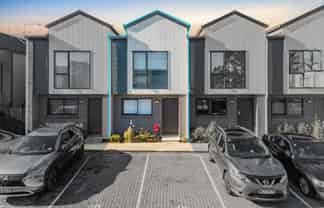 61 Whai Hua Lane, Mangere Bridge