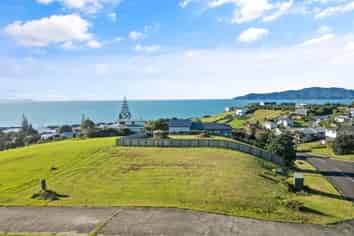 81 Stratford Drive, Cable Bay