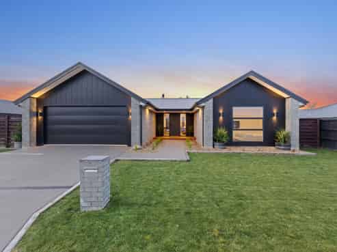 39 Plover Avenue, Amberley