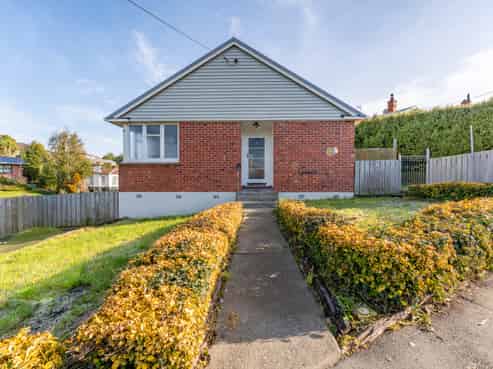 6 Maple Crescent, Watlington