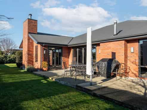 13 Talboys Drive, Winton