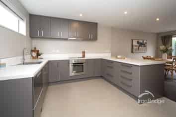 21B Dickens Street, Addington