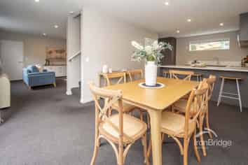 21B Dickens Street, Addington
