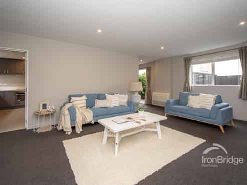 21B Dickens Street, Addington