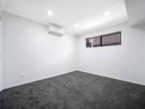 1/49 Gadsby Road, Favona
