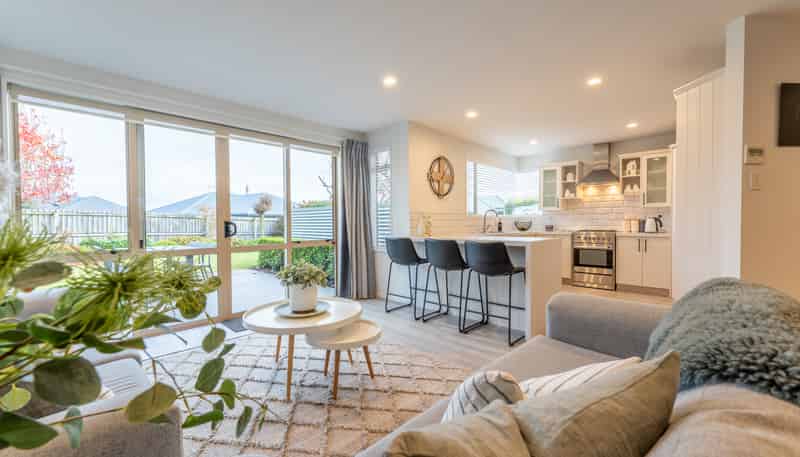 87 Temple Crescent, Gleniti