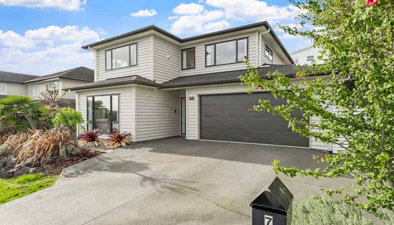 7 Wisteria Lane, Millwater