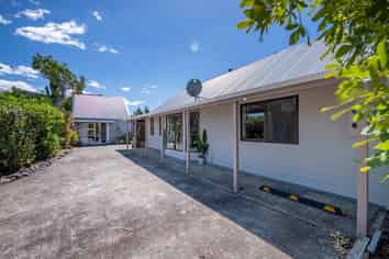 26B Gould Street, Russell