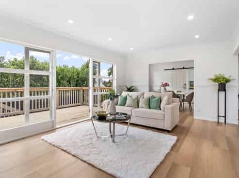 8 Aplin Place, Birkdale