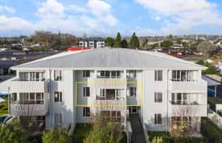 104/21A Swanson Road, Henderson