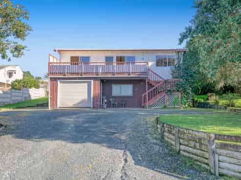 18 Tara Place, Snells Beach
