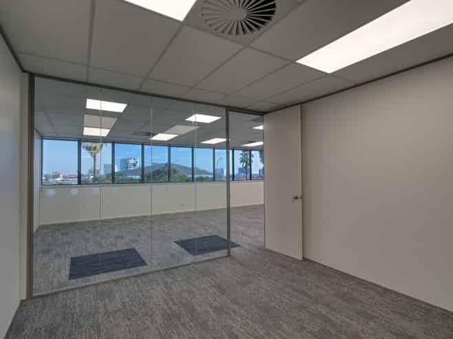 Refurbished Eden Terrace full floor