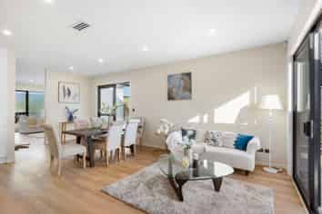 10 Arohaina Avenue, Paerata