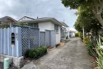 1/52 Queens Grove, Lower Hutt