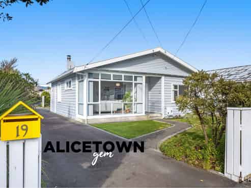 19 Moa Street, Alicetown