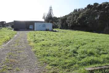 12 Atkinson Avenue, Otaki Beach